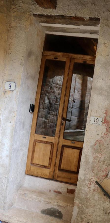 La Casa Del Teatro Apartment Campiglia dʼOrcia Exterior foto