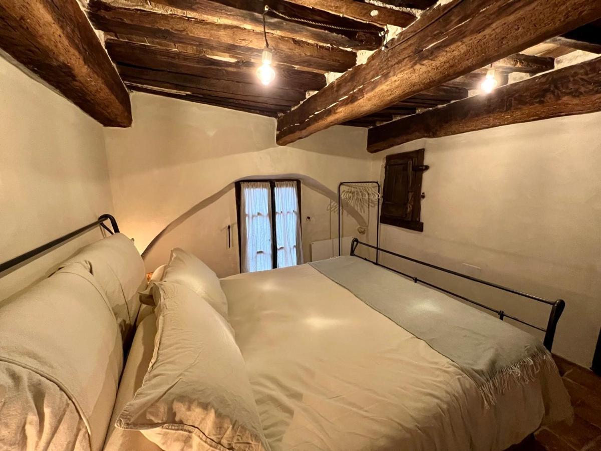 La Casa Del Teatro Apartment Campiglia dʼOrcia Exterior foto